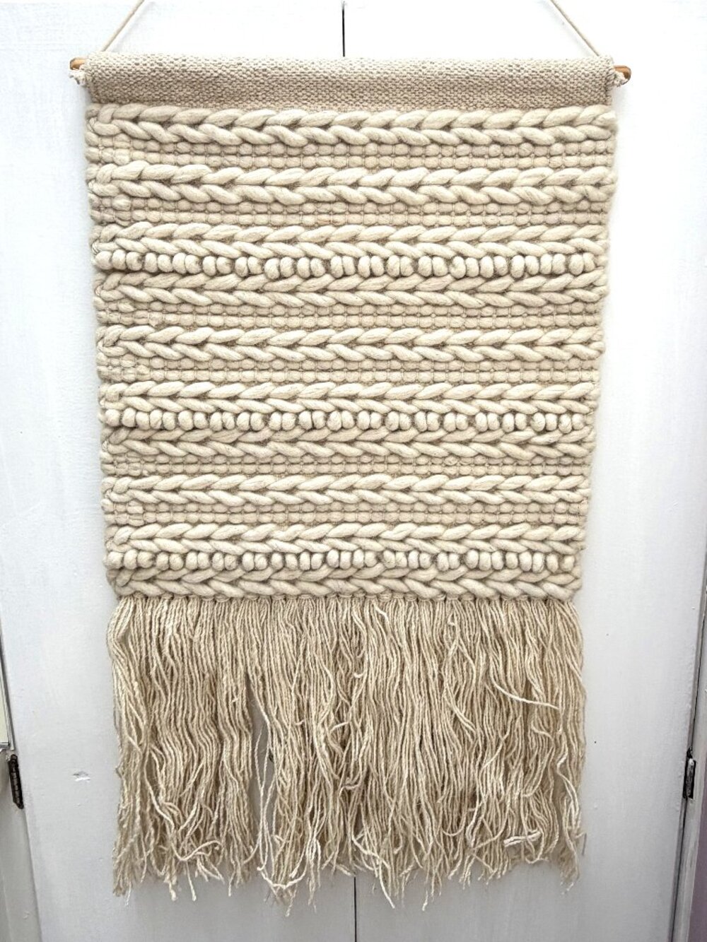NWOT Cream Chunky Woven Macramé Boho Wall Hanging